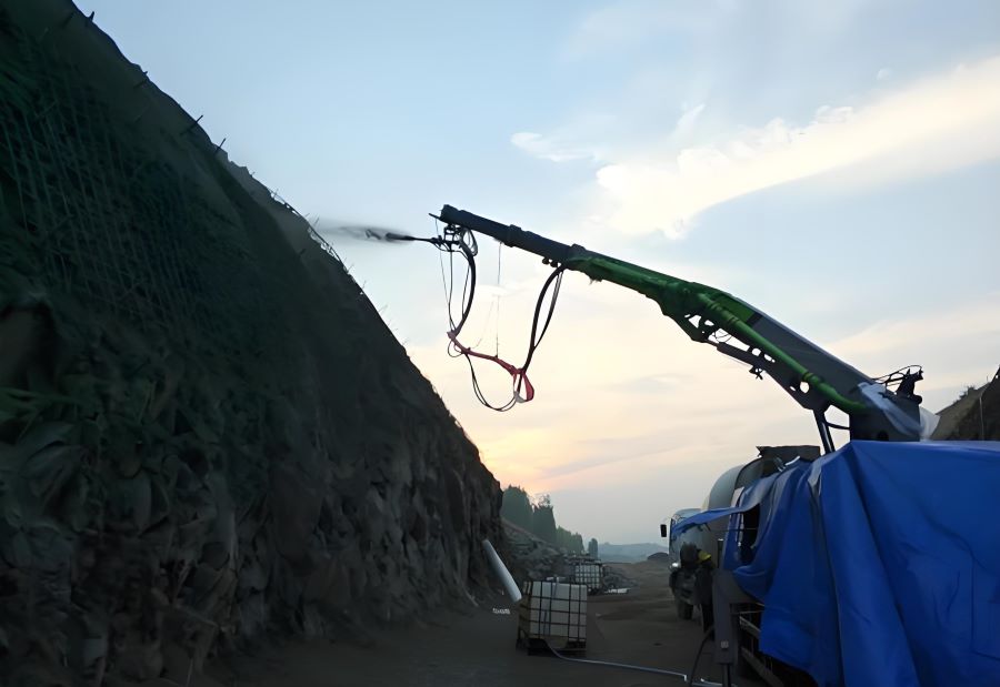 濕噴技術與傳統的干噴工藝相比，有顯著的優越性(圖1)