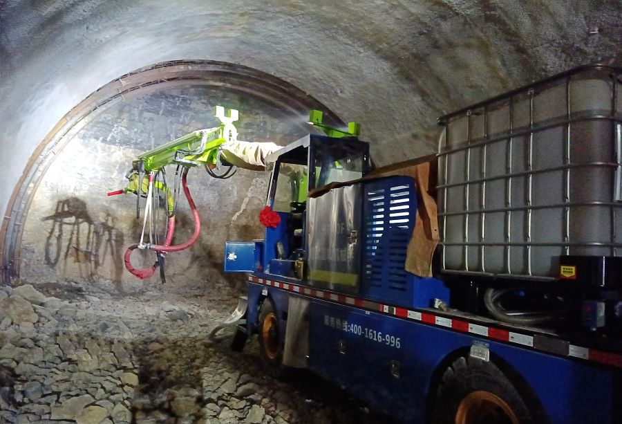 21世紀隧道建設新形勢及混凝土濕噴機械手的應用(圖1) 21世紀隧道建設新形勢及混凝土濕噴機械手的應用(圖1)