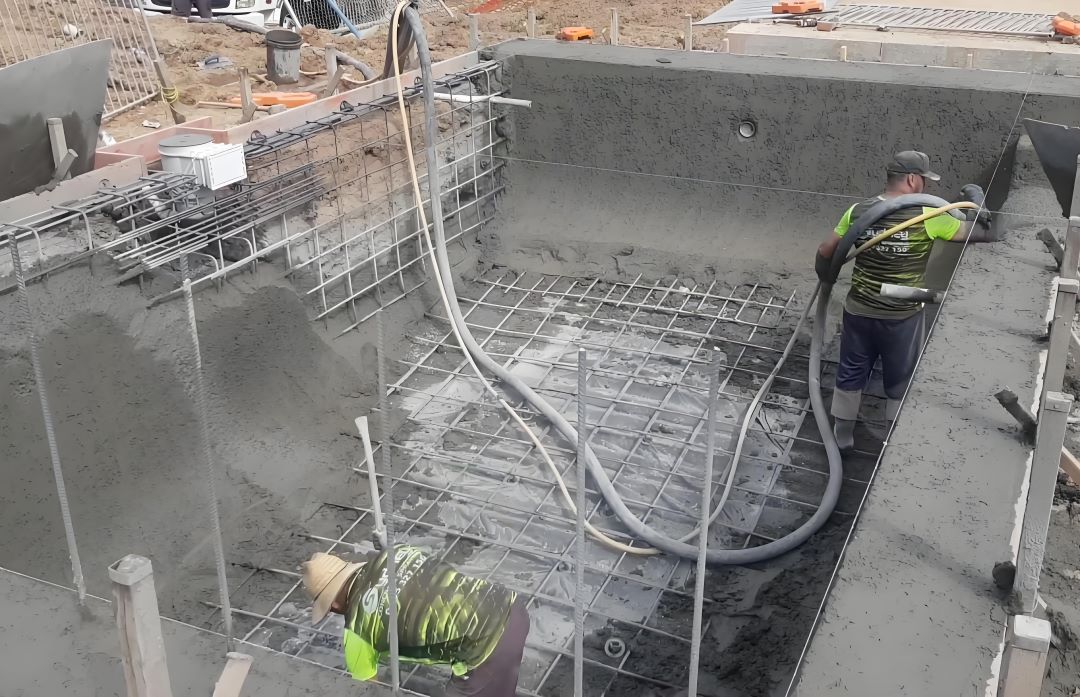 泳池噴射混凝土需要多長時間才能固化？（建議濕養至少 7 天）(圖1)