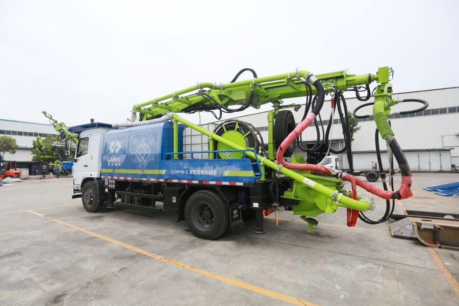 如何選擇合適的混凝土濕噴機(jī)械手？(圖1)